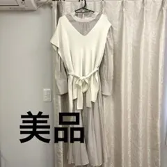 ドレス　二次会ドレス　ワンピース　ベージュドレスのサムネイル
