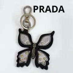 PRADA バタフライ キーホルダー - メルカリ