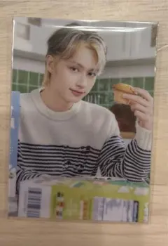 SEVENTEEN HOME トレカ　ジュン4