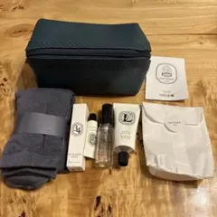 カタール航空 diptyque トラベルセット ポーチ付き - メルカリ