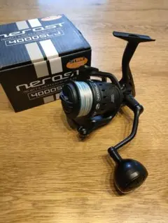 PROX nerost 4000SLJ 箱付き スピニングリールのサムネイル
