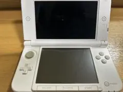 【美品】ニンテンドー3DS LL ホワイト 本体　Nintendo
