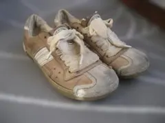 ジ*ア様 DIESEL ベージュ スニーカー　US10　28ｃｍ？　ディーゼル