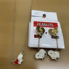 スヌーピー　ネックレス&イヤリング　2点セット