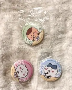 [匿名発送]ちいかわ くら寿司 缶バッジ 3つセット