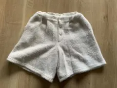BEBE 150 白いハーフパンツ