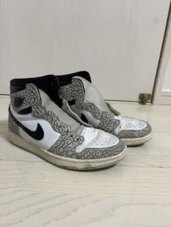 Nike Air Jordan 1 White Cementのサムネイル