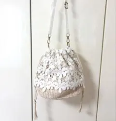 Item thumbnail for item 78f25135-7a45-4eca-91e2-e915b0b91c9a