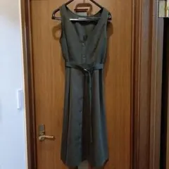 ダークグリーン ノースリーブ ロングワンピース