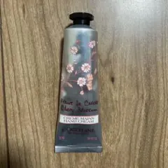L'Occitane クレーム・マンス ハンドクリーム 30ml