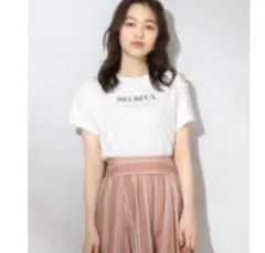 ★Feroux フェルゥ　ロゴTシヤツ★白　肩空き★美品　オンワードanysis