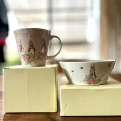 【新品・未使用】ダイソー限定ピーターラビット マグカップ＆ボウル 2点セットのサムネイル