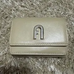 FURLA 三つ折り財布 ベージュ