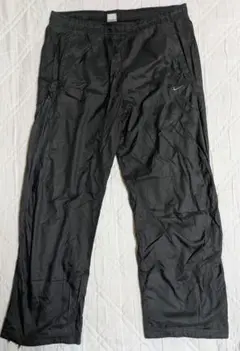 NIKE ナイロン トラックパンツ XL ブラック 右裾にダメージあり