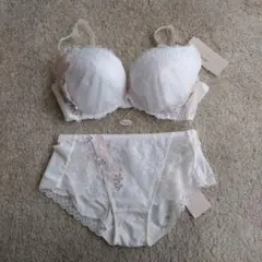 Item thumbnail for item 3ed9316e-f158-4176-9355-61b978f58859