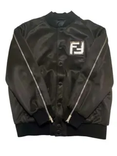 値下げFENDI黒ナイロンジップアップジャケット 値下げFENDI黒ナイロンジップアップジャケット