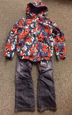【レア】スノーボードウェア　上下セット　ネイビー花柄　スカラー 2026年最新】scolar スノーボードの人気アイテム - メルカリ