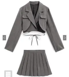 リボンクロップド丈ジャケットメプリーツスカートセットアップ