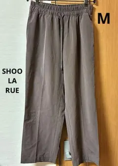 MシューラルーSHOO・LA・RUE センタープレスイージーストレートパンツ