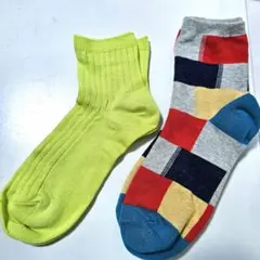 靴下2足セット　カラフル　ライムグリーン　蛍光黄緑　無地　ブロックチェック