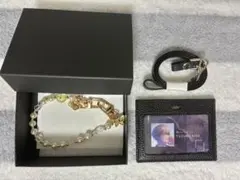 B'z オリジナルB'zロゴ ファッションリング - メルカリ