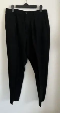 ZARA ザラ　パンツ　ブラック　テーパードパンツ