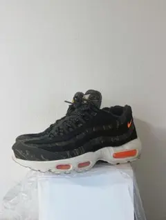 NIKE × Carhartt WIP Air Max 95 スニーカー27cmのサムネイル