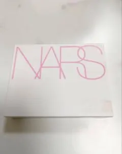 【NARS】ライトリフレクティングセッティングパウダー プレスト N
