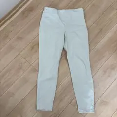 スマートレギンスパンツ　LサイズUNIQLO