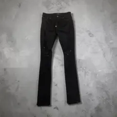 AMIRI ブラック ダメージ デニム パンツ　アミリ　クラッシュ　28のサムネイル