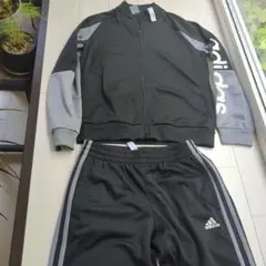 adidas ジャージセット ブラック グレー 140cm