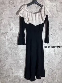 ☘️JILL BY JILLSTUART デコルテバルーンタイトニットワンピース