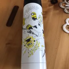 ミニオン　水筒