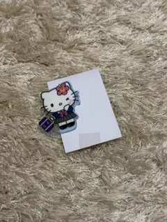 【24時間以内発送可能】サンリオ アクリルブローチ キティ