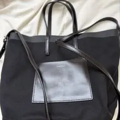 【値下げ】YAHKI 2way バッグ ブラックのサムネイル