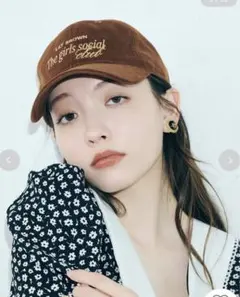 リリーブラウン　今季　エンブロイダリーロゴキャップ