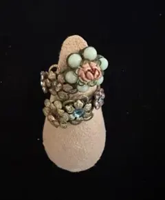 ミハエルネグリン Michal Negrin スクリューリングのサムネイル