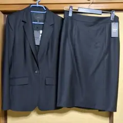ICBコンプリートタグ付未使用黒13号テーラードジャケットスカートセットアップ