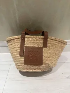 ロエベカゴバック 使用回数1回美品Sサイ ズ - メルカリ