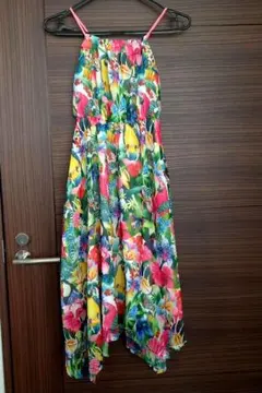 カラフル花柄ノースリーブワンピース