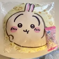 ちいかわ　おっきいクッションポーチ　うさぎ