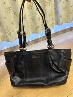 COACH トートバック レザー F17605 - メルカリ
