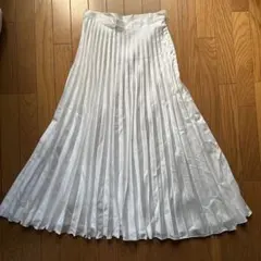 ZARA ザラ ホワイトプリーツロングスカート
