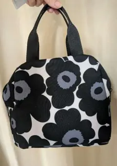 Item thumbnail for item a758c83f-441f-4289-a73e-fe3093a76a74