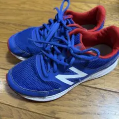 New Balance キッズ スニーカー 青/赤　21.5cm