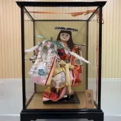 日本人形 八重垣 ガラスケース入り - メルカリ