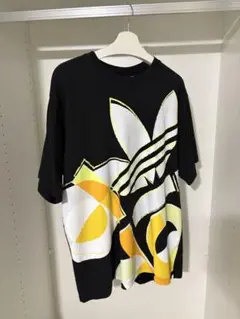 adidas グラフィック Tシャツ XL