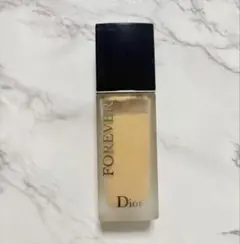 Dior ディオールスキン フォーエヴァー フルイド マット 2W