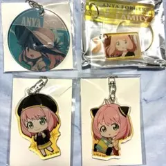 SPY×FAMILY　スパイファミリー　アーニャ　アクリルキーホルダー
