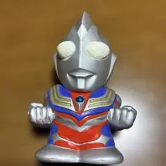 ウルトラマンティガ　貯金箱